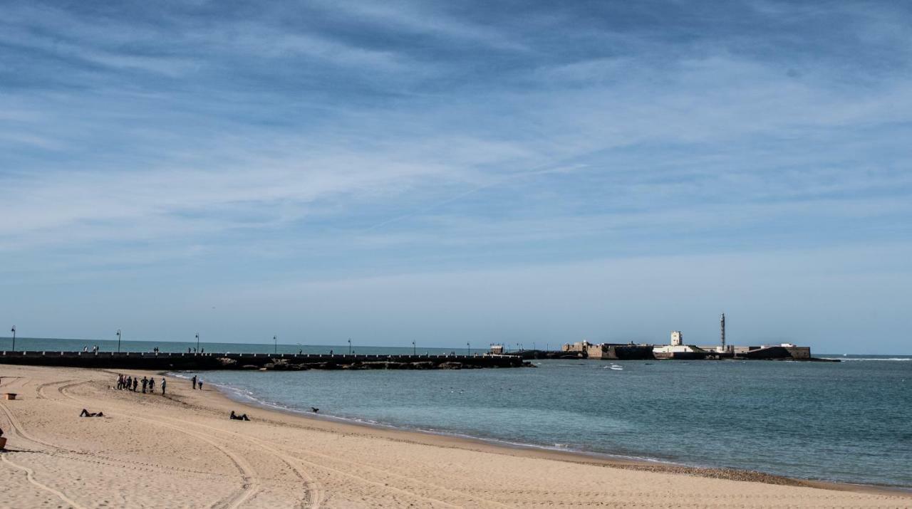 Apartamentos Las Musas De Cádiz Exteriör bild